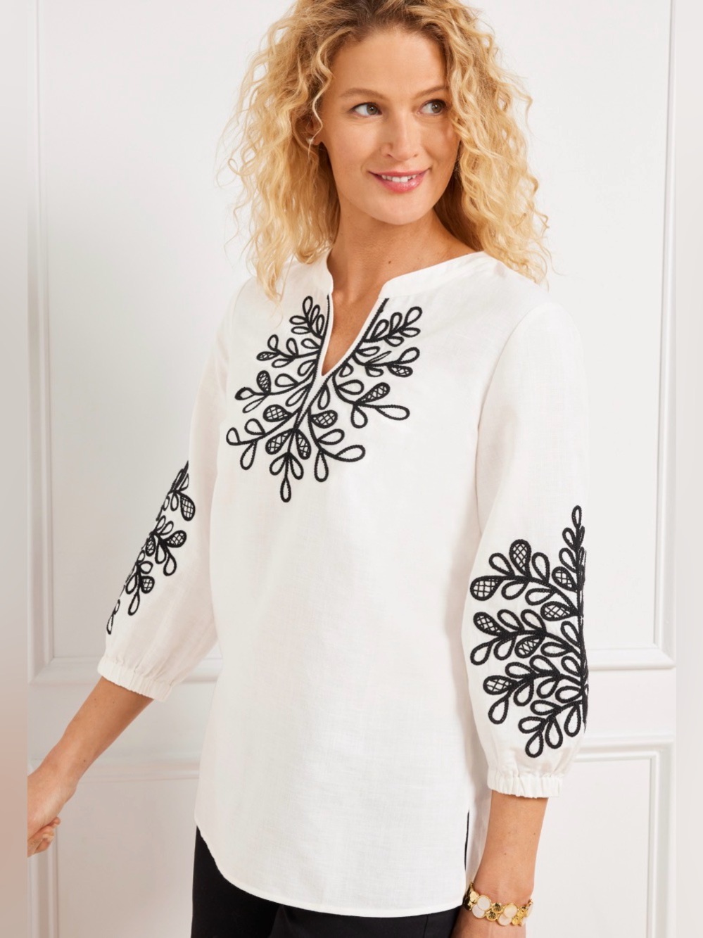Talbots Sz 2X Linen Cotton Blend Tunic with Black Embroidered Motif 3/4 Sleeves